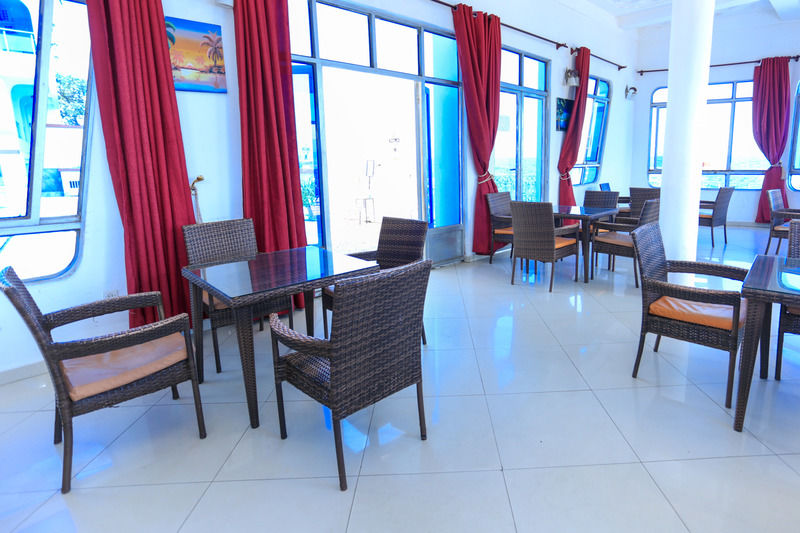 Cap Kivu Hotel Goma Bagian luar foto