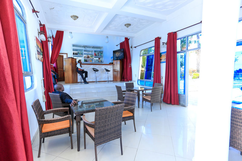 Cap Kivu Hotel Goma Bagian luar foto